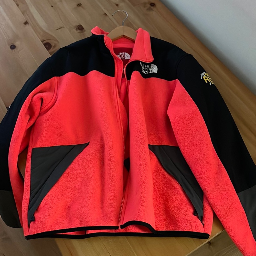 RARE Supreme fleece